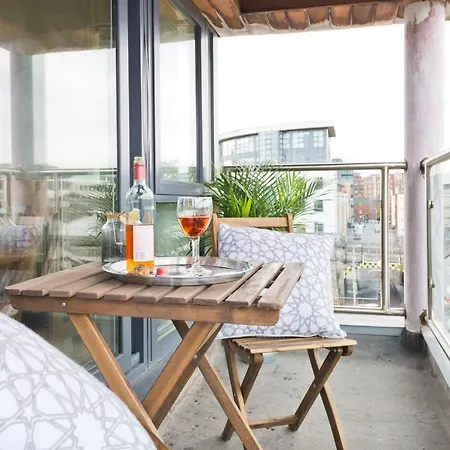 아파트 Pearse Street