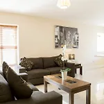 Pearse Street 아파트