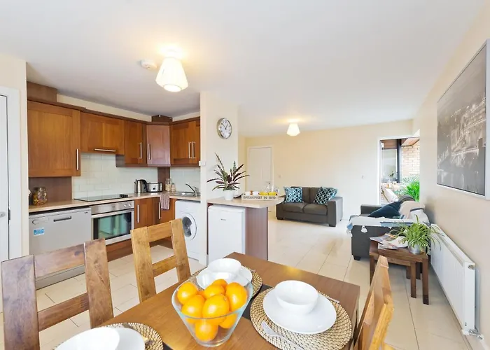 Pearse Street Apartman *