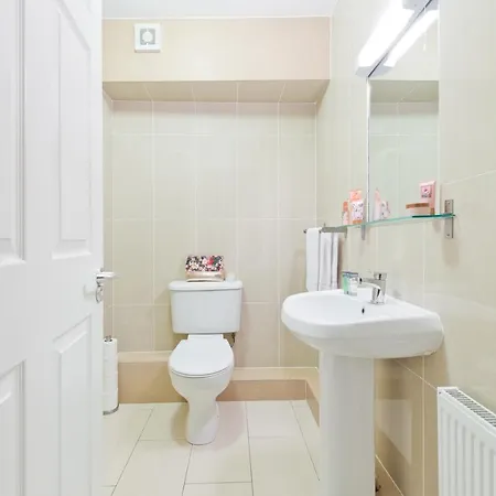 Pearse Street * Dublin